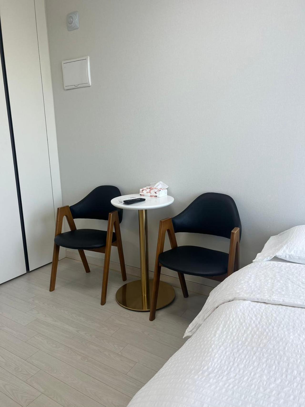 Aparthotel The Time Airport