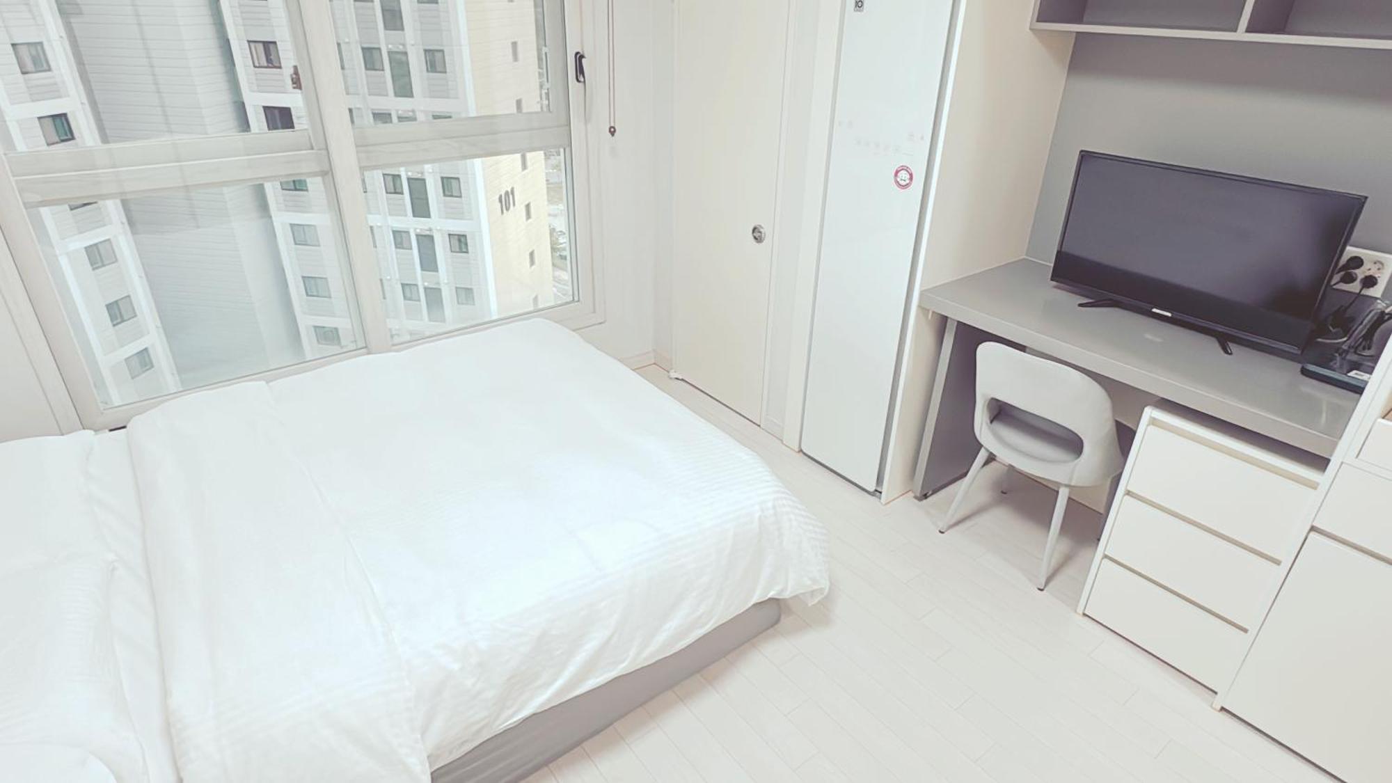 The Time Airport Aparthotel